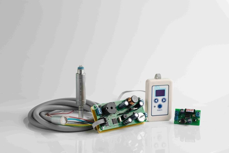 Встраеваемая стоматологическая бормашина МедТорг+ БЭУ-01.02 24В с микромотором ДП-2.00