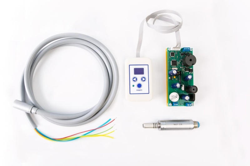 Встраеваемая стоматологическая бормашина МедТорг+ БЭУ-01.02 24В с микромотором ДП-2.02